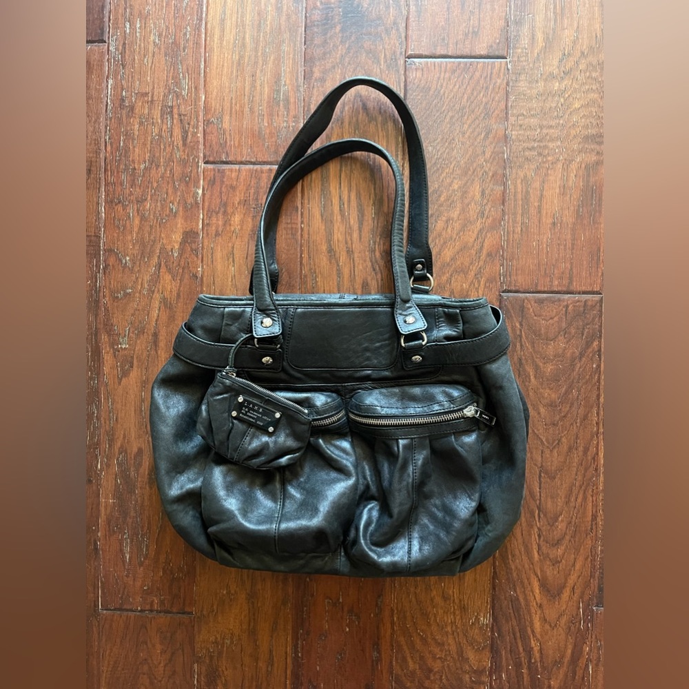 Vintage L.A.M.B. 100% Leather Front Double Zip Pocket Shoulder Bag